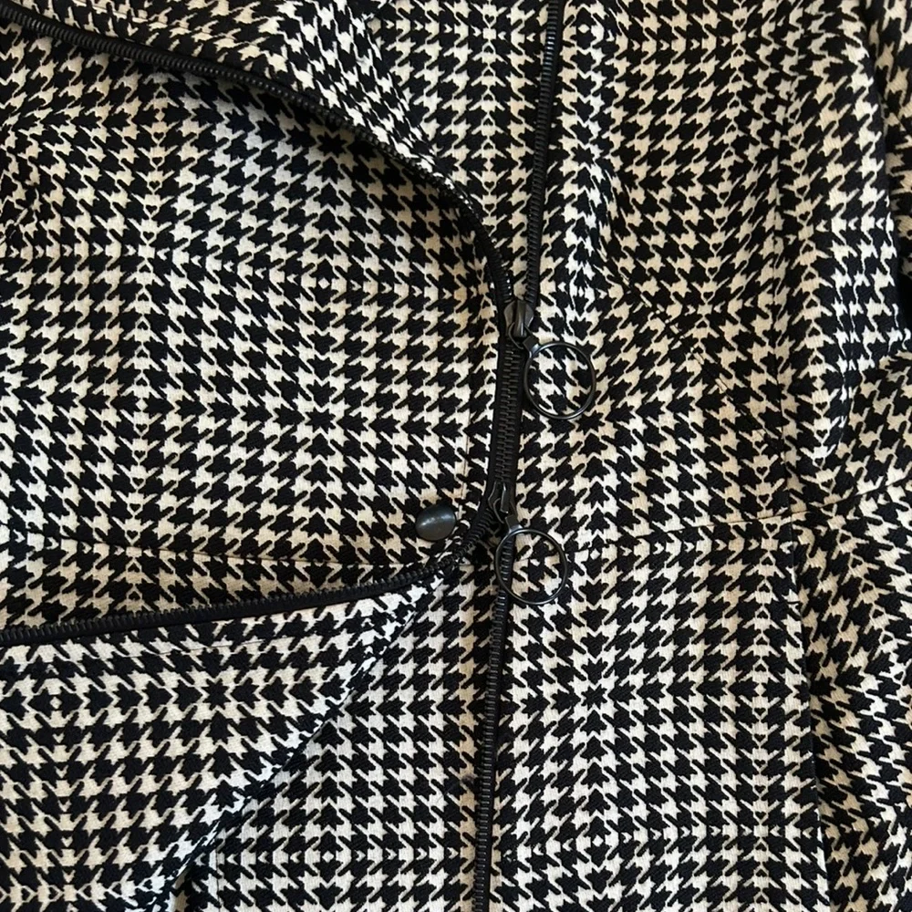 Akris Punto Belted Houndstooth Peplum Jacket Black White Zip-Up Luxury Size 10 - Picture 8 of 16
